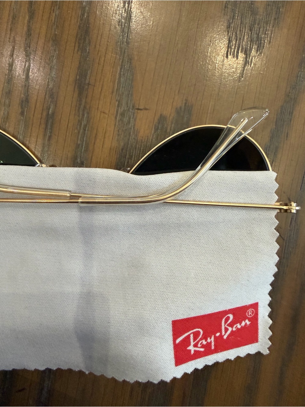 Ray-Ban Gold Frame Aviator Sunglasses with Green Mirrored Lenses - Picture 5 of 7
